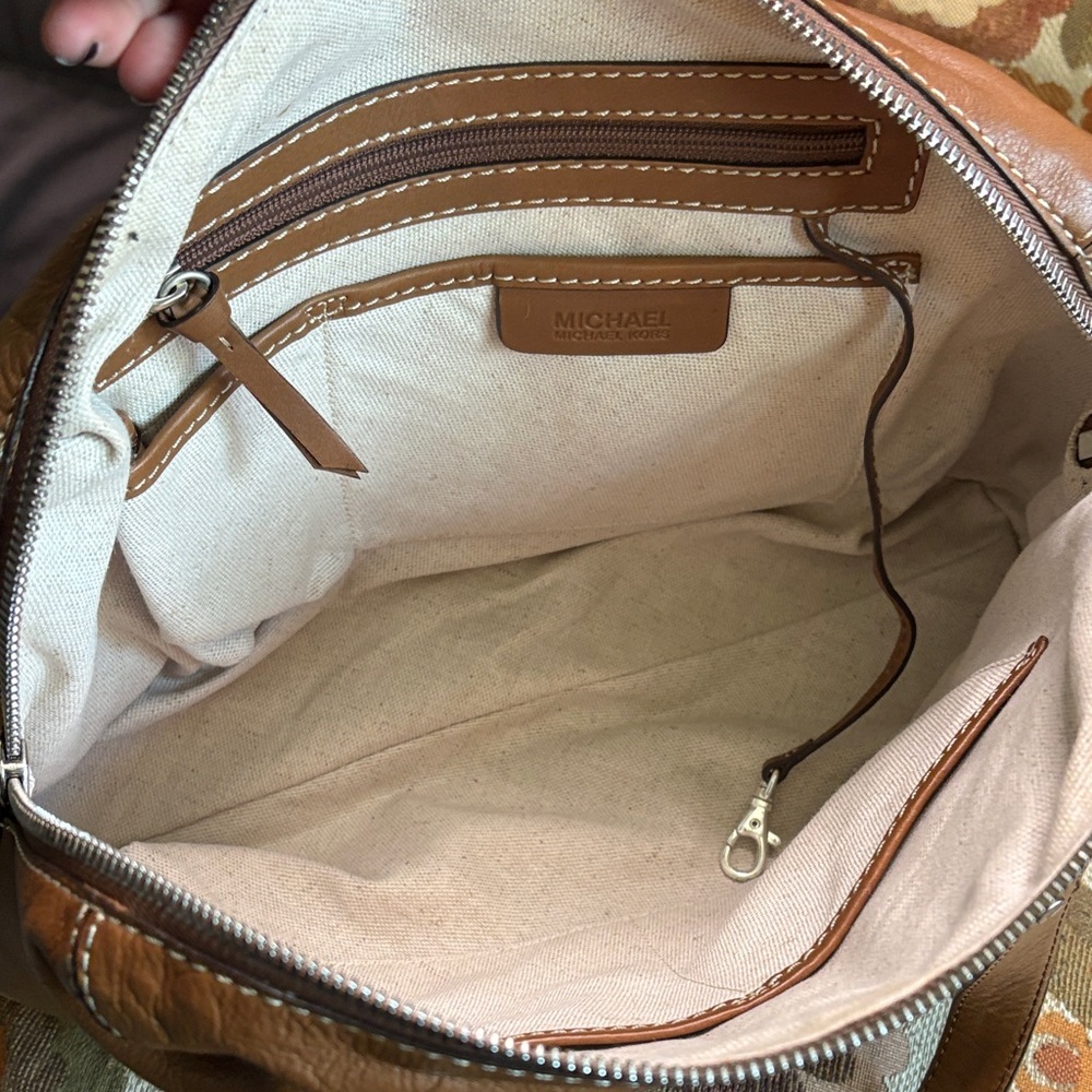 Michael Kors Astor Bowler Tote Bag Luggage Y2K - Picture 8 of 9